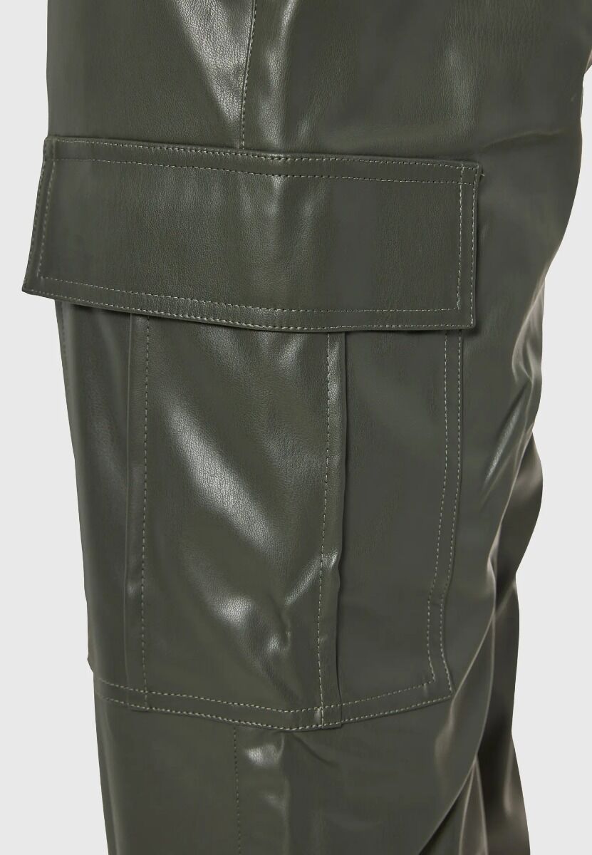 Funky Buddha Γυναικείο Cargo Παντελόνι Δερματίνη FBL010-119-02