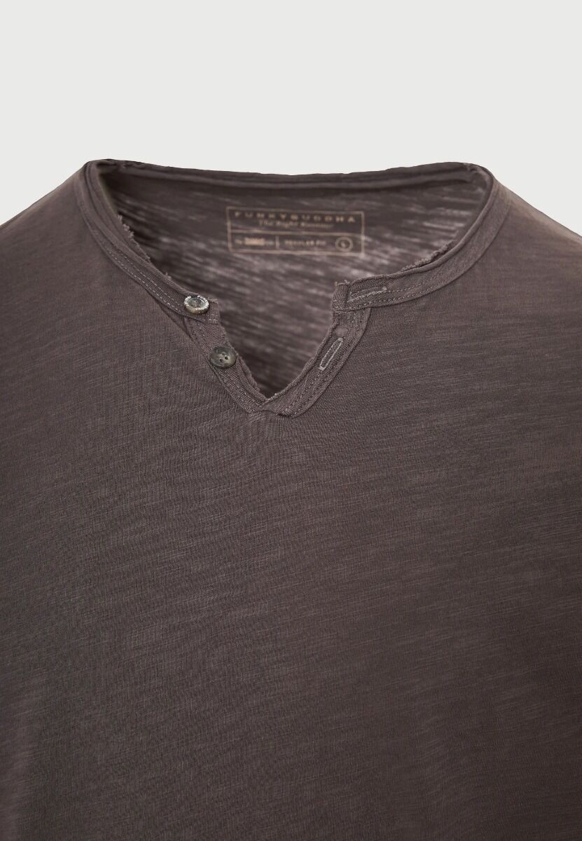 Funky Buddha Ανδρικό βαμβακερό t-shirt με v-neck FBM013-004-04