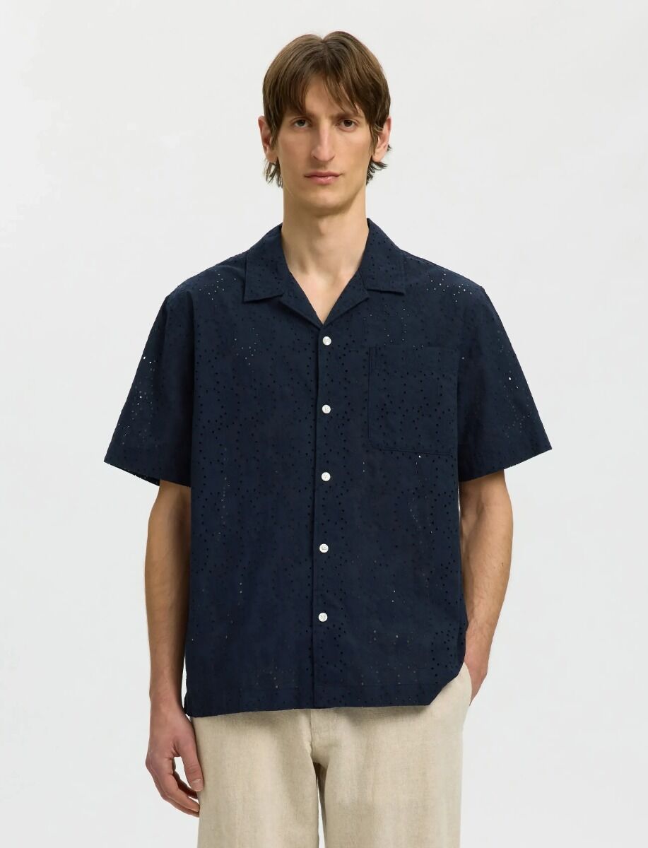 Selected SLHRLXJAX BRODERIE SS SHIRT - Short-Sleeved 16092789