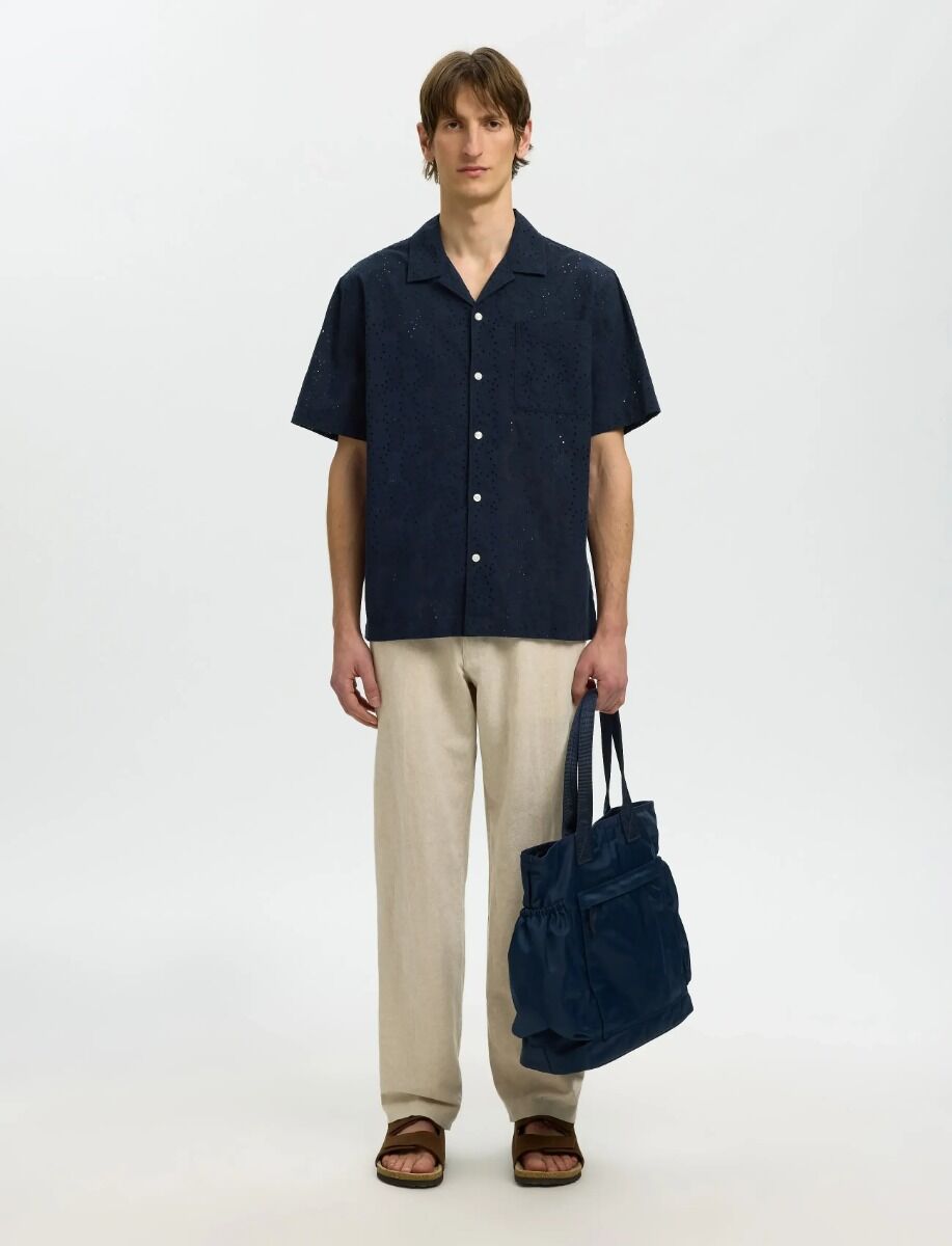 Selected SLHRLXJAX BRODERIE SS SHIRT - Short-Sleeved 16092789