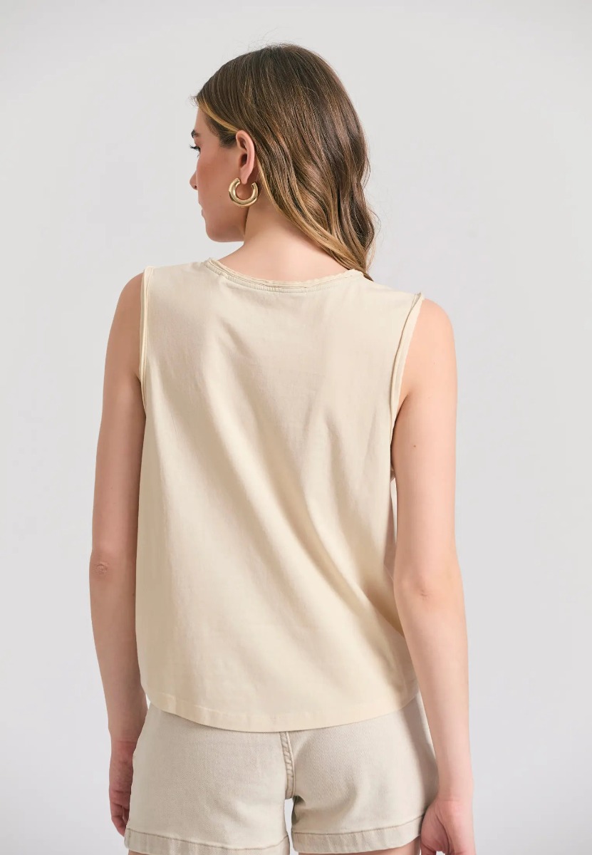 Funky Buddha Γυναικείο T-shirt με Graphic Print FBL011-169-04 Εκρου