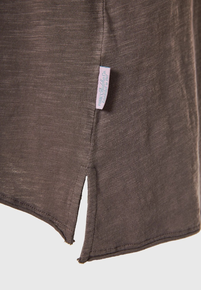 Funky Buddha Γυναικείο βαμβακερό tank top FBL013-108-04 Καφέ