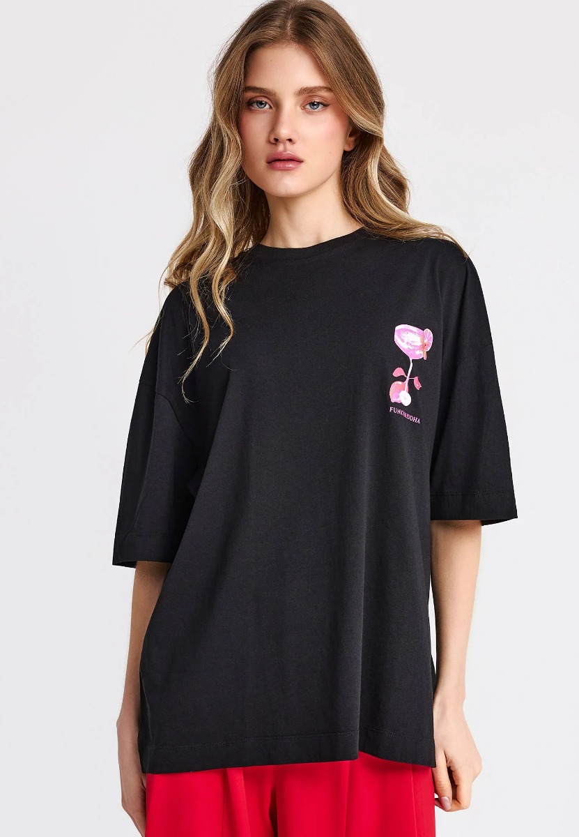 Funky Buddha Γυναικείο βαμβακερό T-shirt FBL013-156-04 Μαύρο